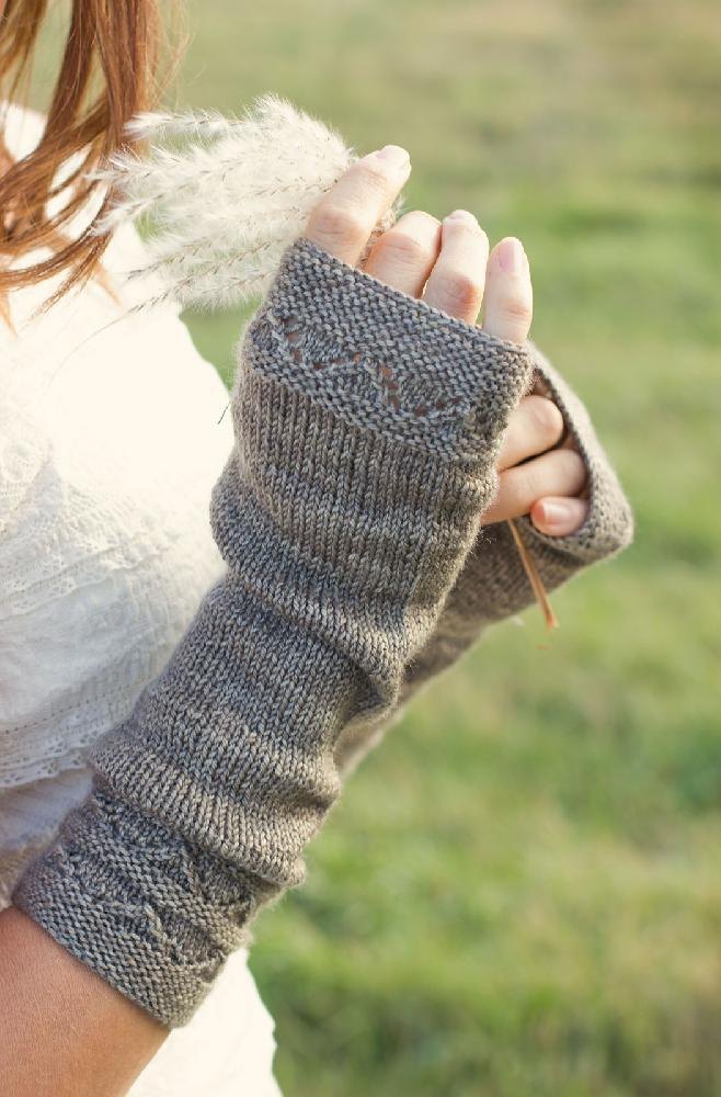 A Time To Reap Knitting pattern by Melissa Schaschwary
