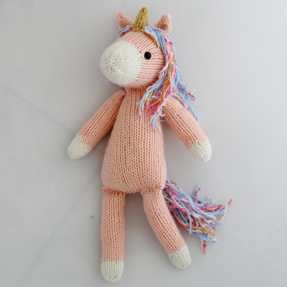 Nilla the Unicorn Knitting pattern by Rachel Borello Carroll