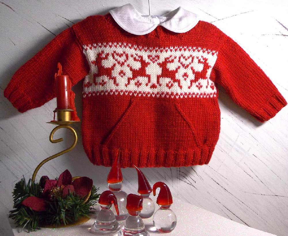 Christmas sweater with pocket and reindeers Knitting