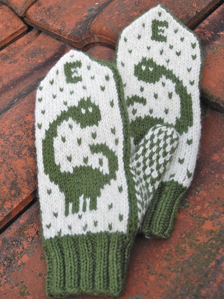 Dinosaur mittens Knitting pattern by Judith Stein