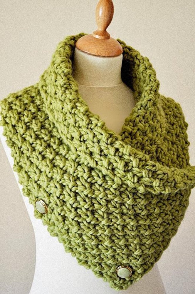 Easy Chunky Knit Neck Warmer/Cowl Knitting pattern by Arty