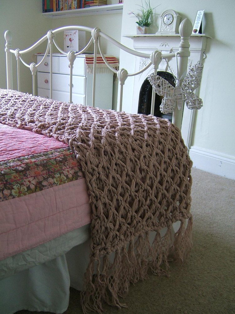 Giant Harlequin Bed Runner Knitting pattern by Lorraine Hearn