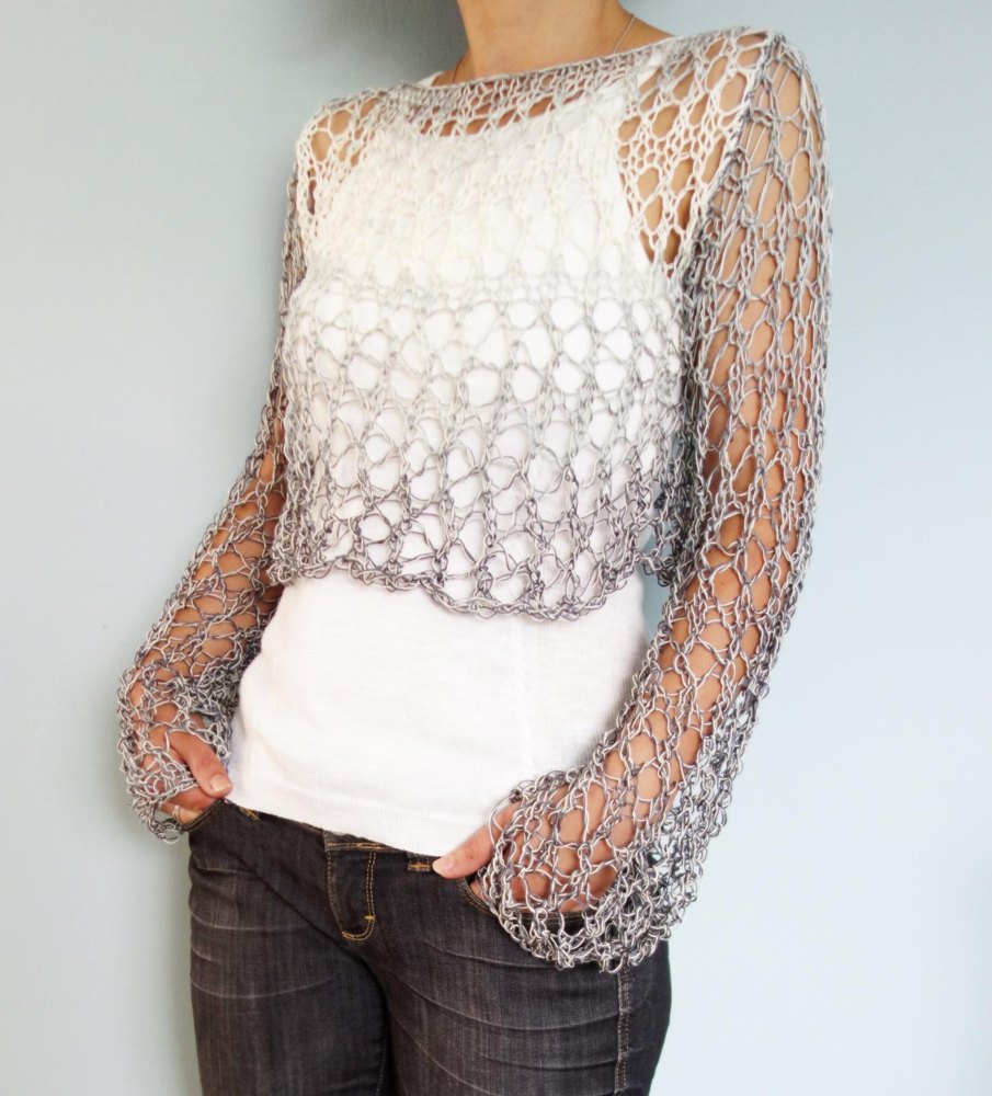 Shades of Grey Crop Top Knitting pattern by CamexiaDesigns