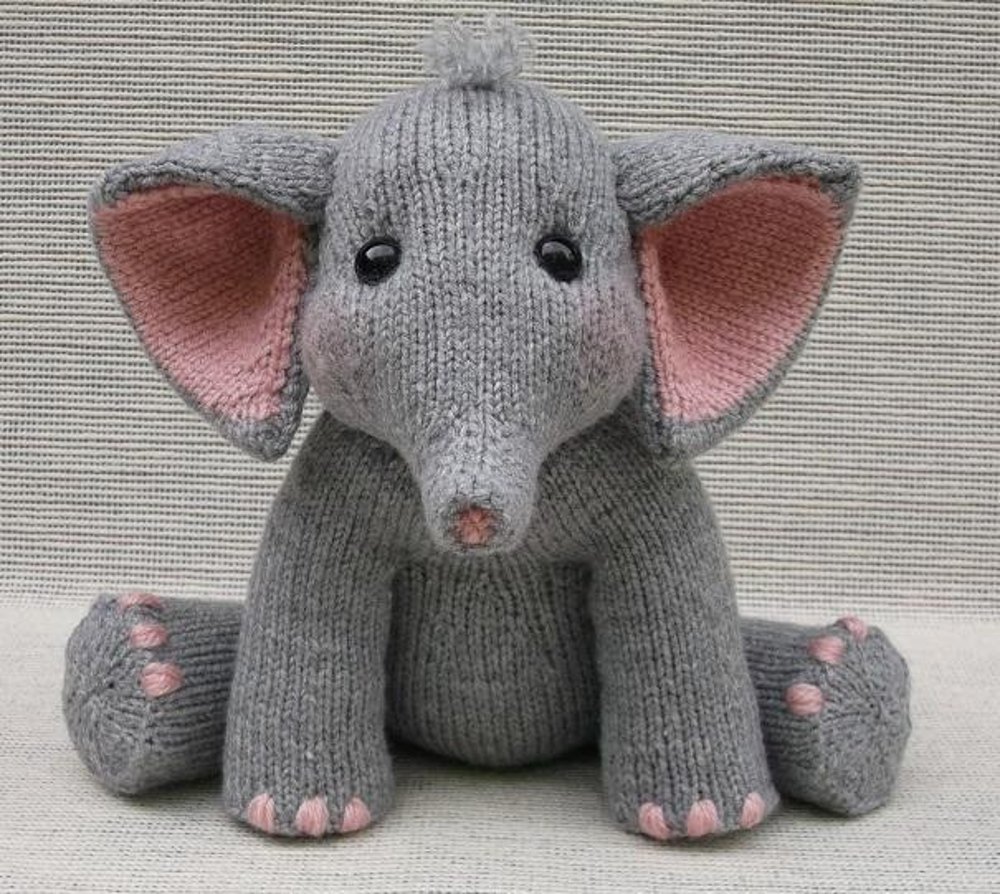 Baby Elephant Knitting pattern by Rainebo