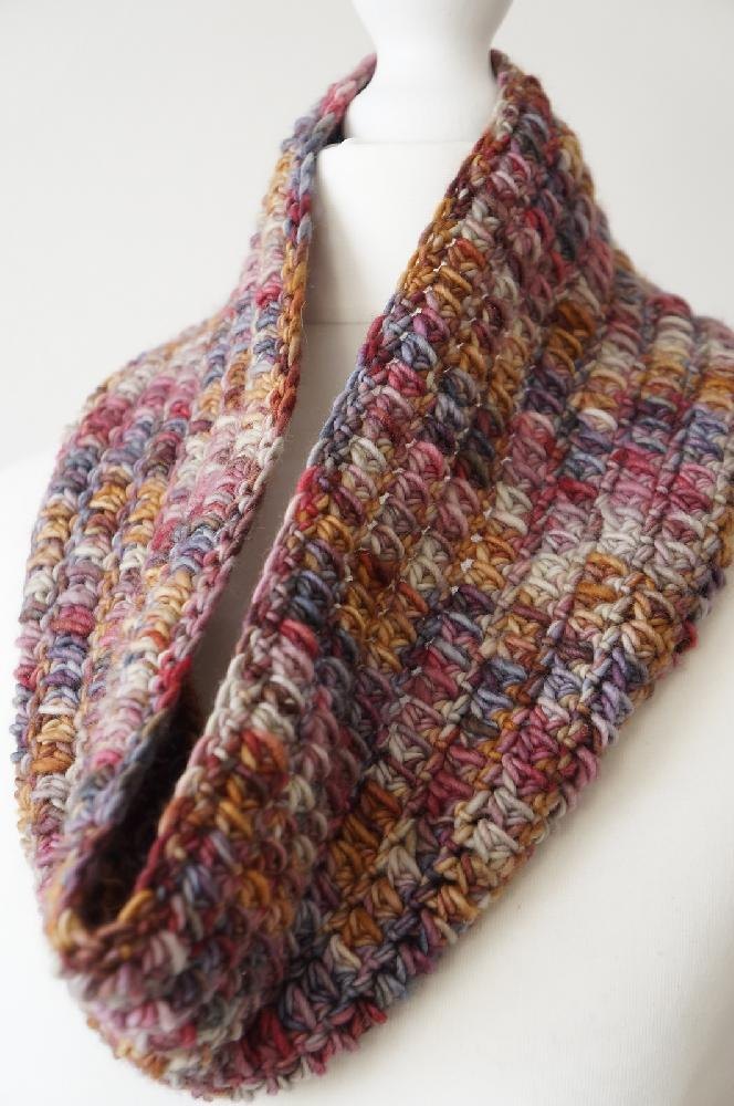 One Skein Cowl Crochet pattern by Little Doolally