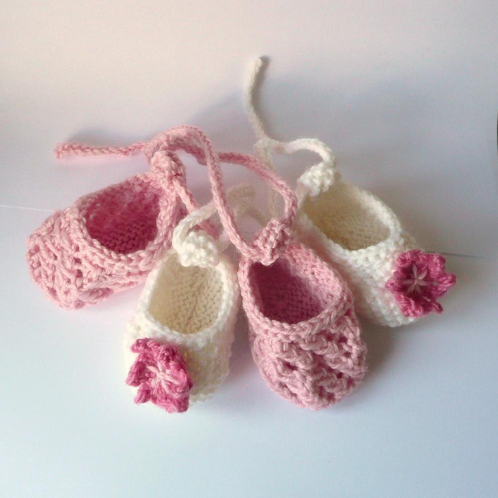 Baby Ballerina Shoes Knitting pattern by Katy Farrell