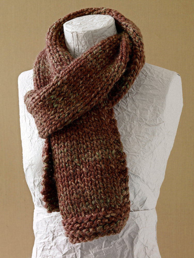 Basic Scarf in Lion Brand Wool-Ease Thick & Quick - L0411B ...